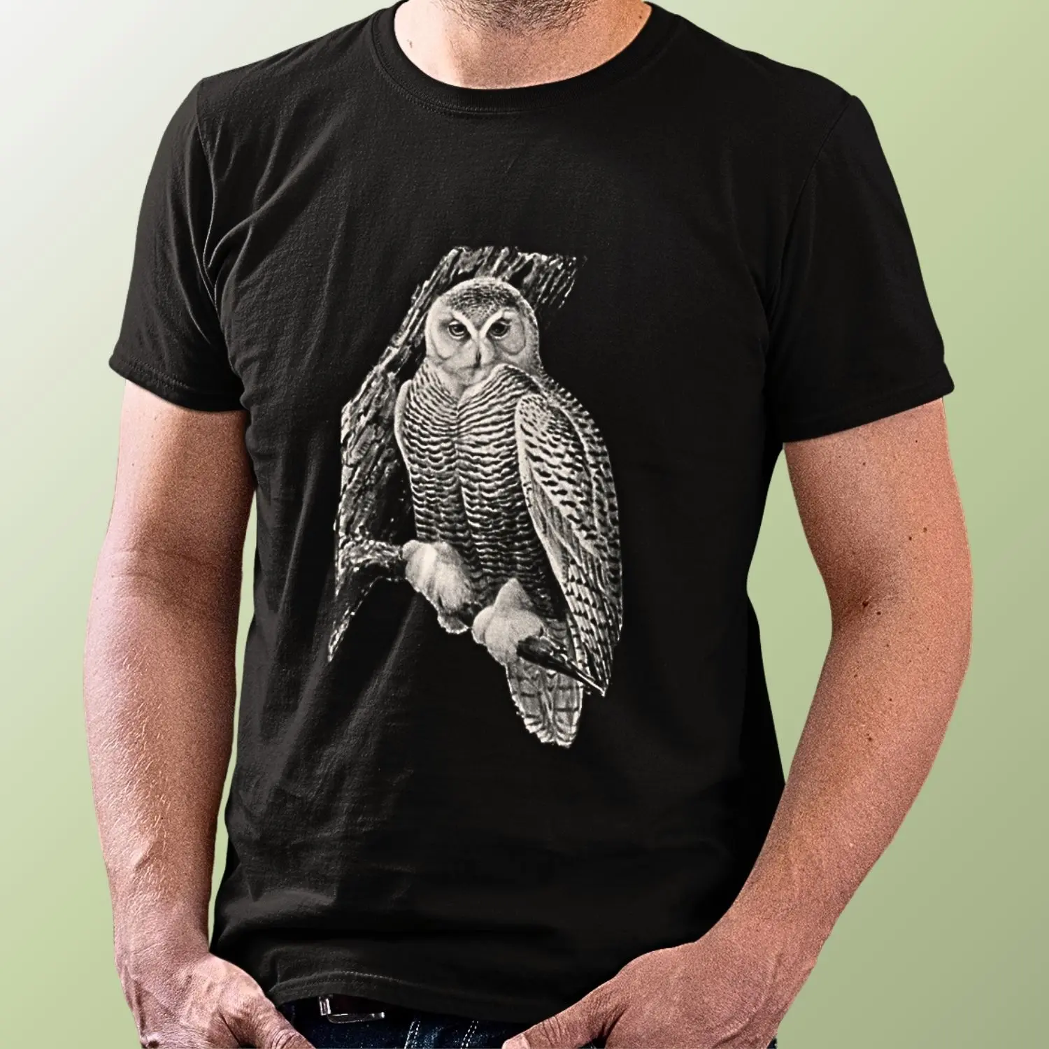 camiseta com imagem de uma coruja